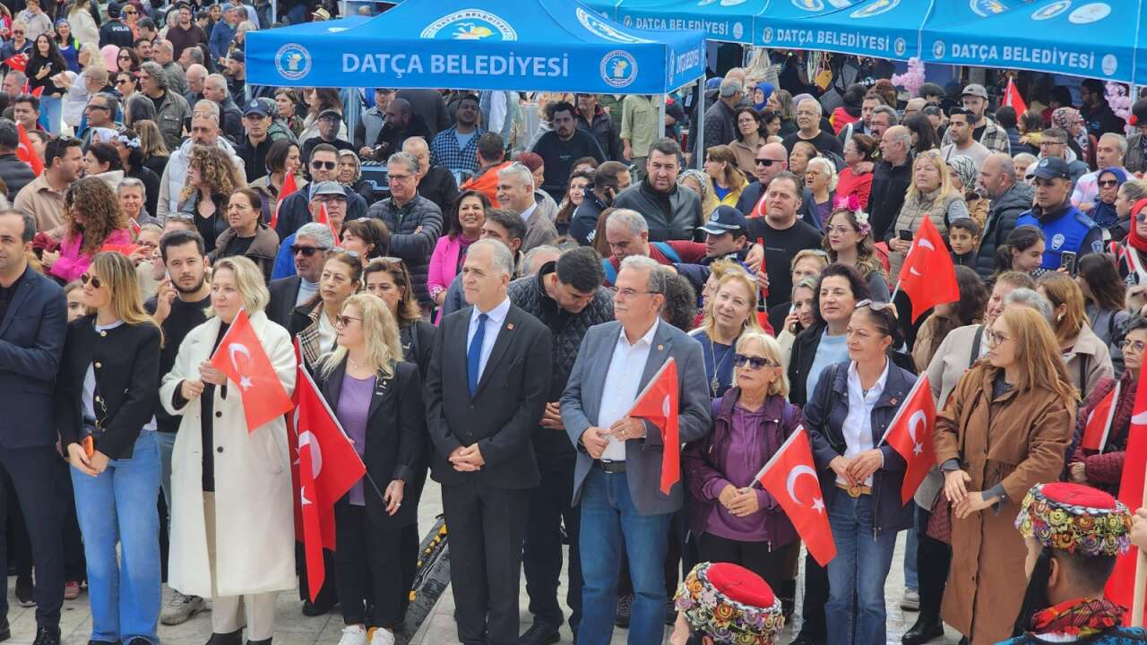 Datça’da Badem Çiçeği Festivali Coşkusu Başladı 6
